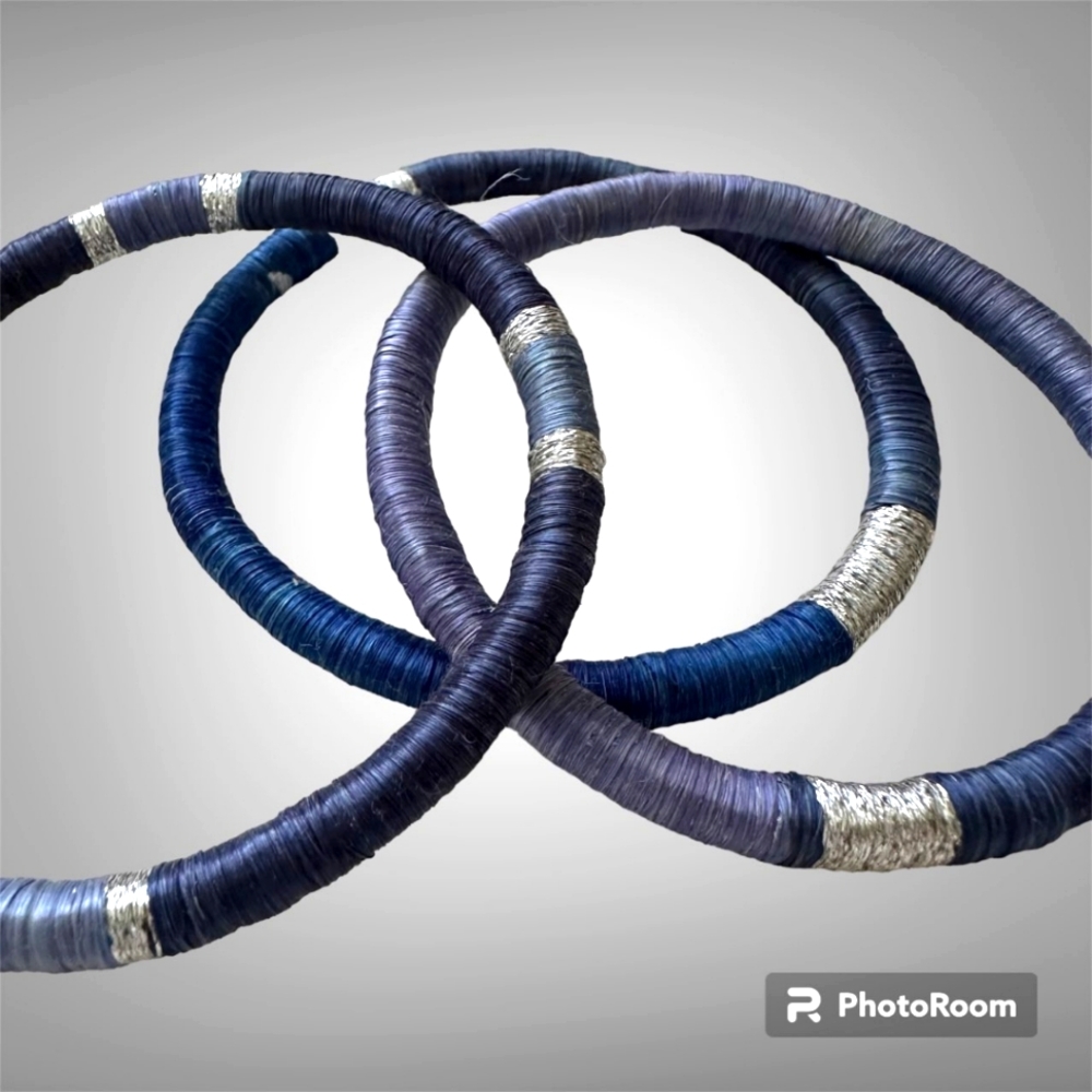 Handmade Flexible Bangle Bracelets from Rwanda - set of 3 blue/silver - Picture 1 of 15